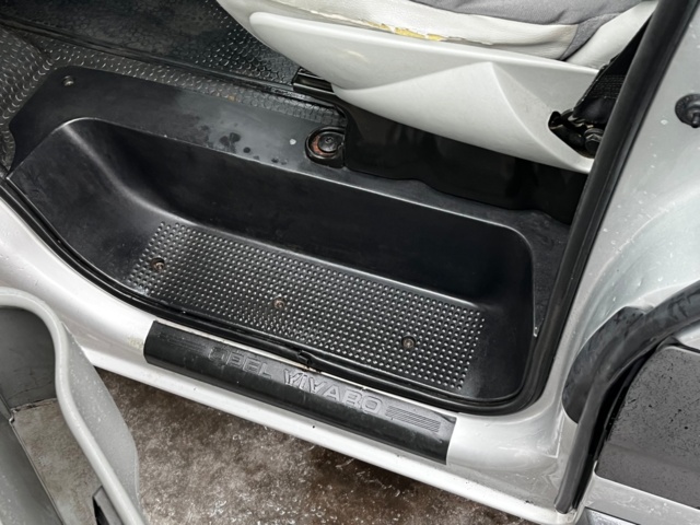 1142004-50 Opel Vivaro Van 2.9t 2.0 CDTI - 2011