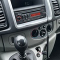1142004-65 Opel Vivaro Van 2.9t 2.0 CDTI - 2011