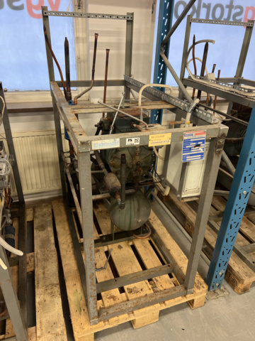 1117604-1 Central radiator Electrocooling