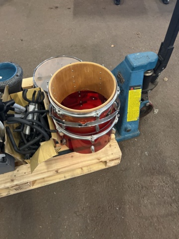 1069567-4 Drums and drum skin