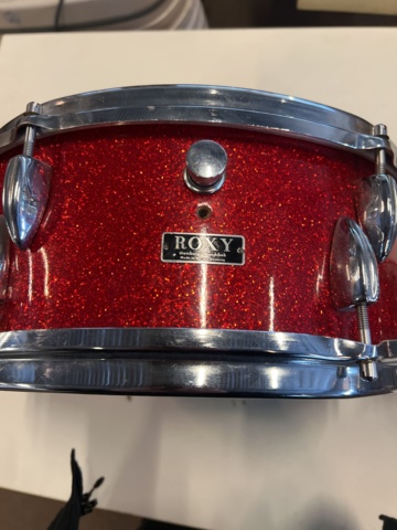 1069567-12 Drums and drum skin