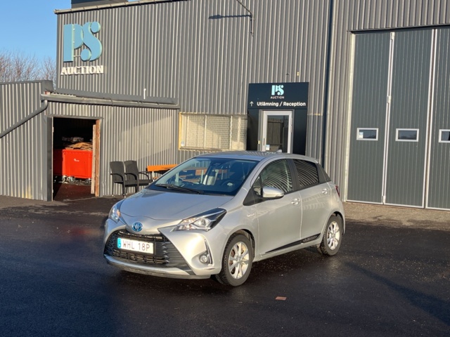 1051482-1 Toyota Yaris Hybrid e-CVT - 2019