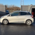 1051482-8 Toyota Yaris Hybrid e-CVT - 2019