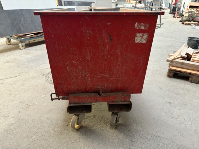 7163-031-5 Tipp container
