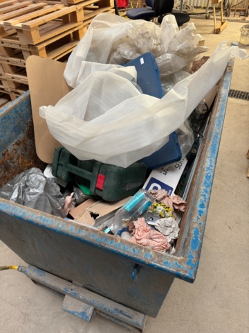 7163-032-6 Tipp container