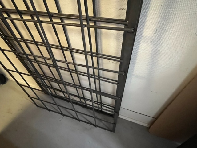 1141998-7 Burglar grille 3 pcs