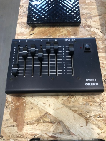 1035503-11 Prolight's DOT Q light system