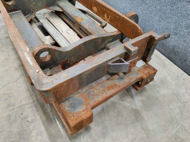 1142330-2 Fork rack Large BM * Updated *