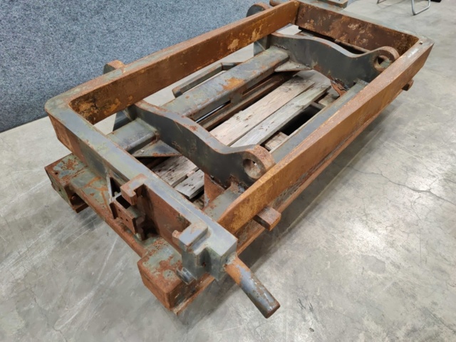 1142330-3 Fork rack Large BM * Updated *