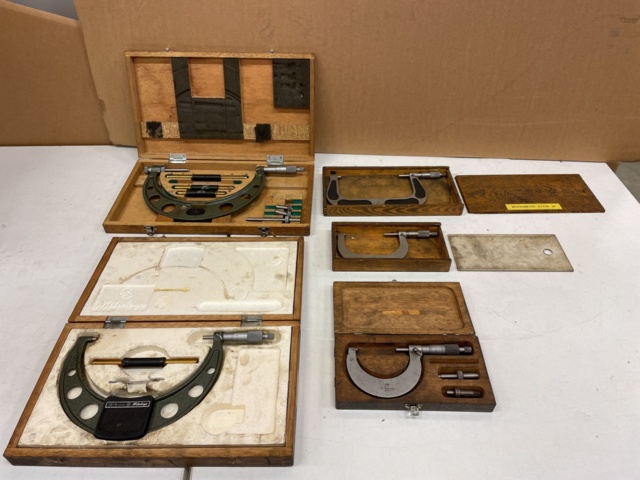 999088-1 5 micrometers