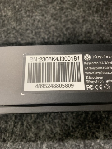 1090067-3 Keyboard Keychron K4 V2 RGB Gateron Brown