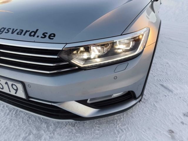 1128848-19 Volkswagen Passat Alltrack 2.0 TDI -2018