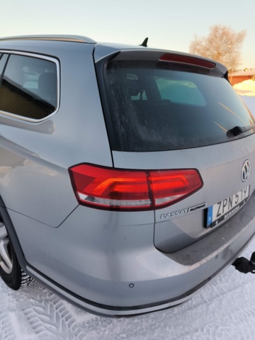 1128848-33 Volkswagen Passat Alltrack 2.0 TDI -2018