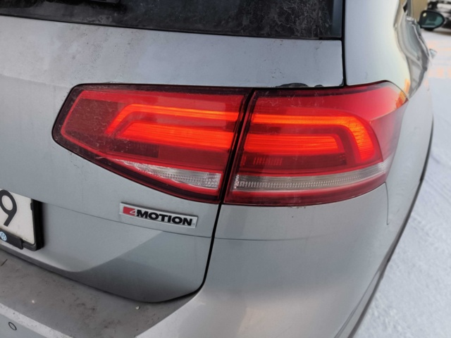 1128848-38 Volkswagen Passat Alltrack 2.0 TDI -2018