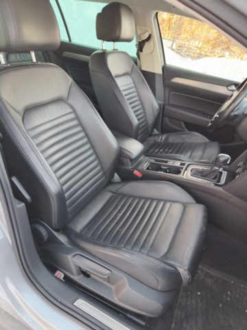 1128848-83 Volkswagen Passat Alltrack 2.0 TDI -2018