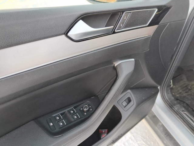 1128848-88 Volkswagen Passat Alltrack 2.0 TDI -2018