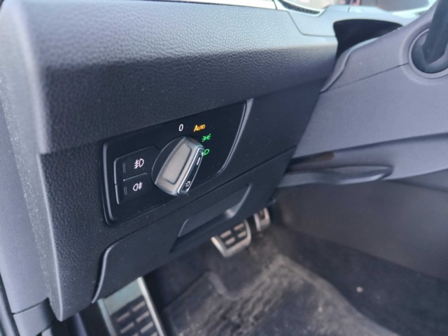 1128848-94 Volkswagen Passat Alltrack 2.0 TDI -2018