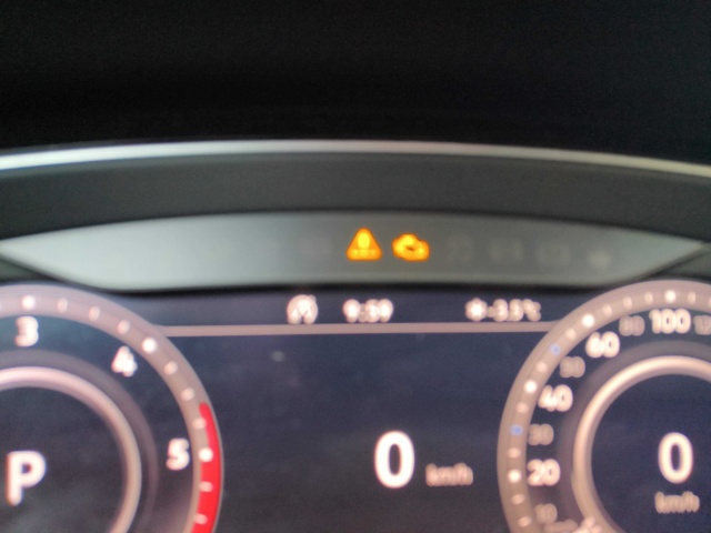1128848-108 Volkswagen Passat Alltrack 2.0 TDI -2018