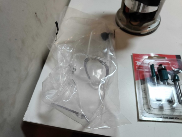 1128849-8 Multifräs Makita DRT50