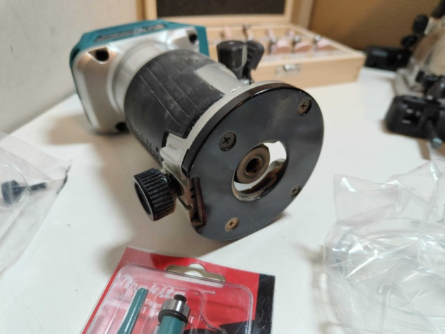 1128849-17 Multifräs Makita DRT50