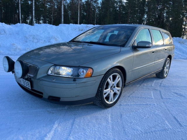 1143162-1 Volvo V70 D5 - 2007