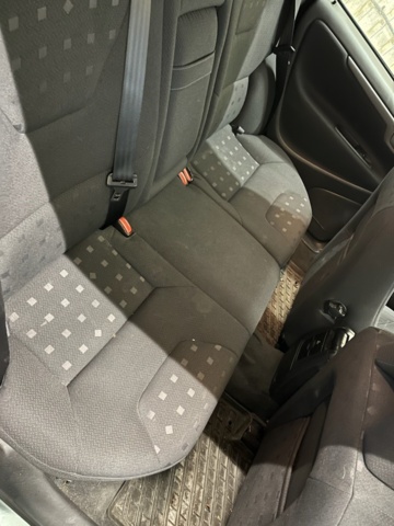 1143162-31 Volvo V70 D5 - 2007