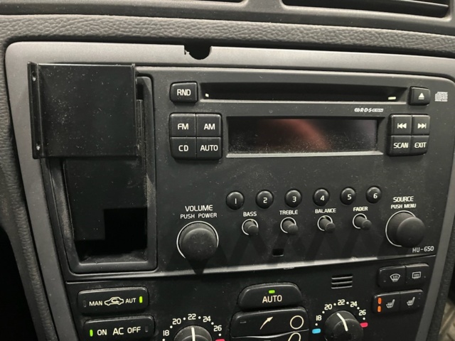 1143162-37 Volvo V70 D5 - 2007