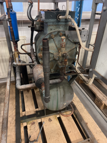 1117604-4 Central radiator Electrocooling