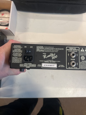 1069602-6 Fender Rumble 500 Head bass amp top