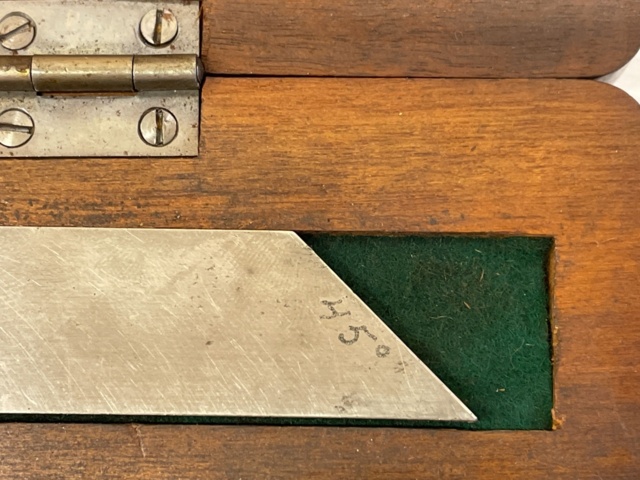 999102-8 Djupmätare & Vinkelmätare