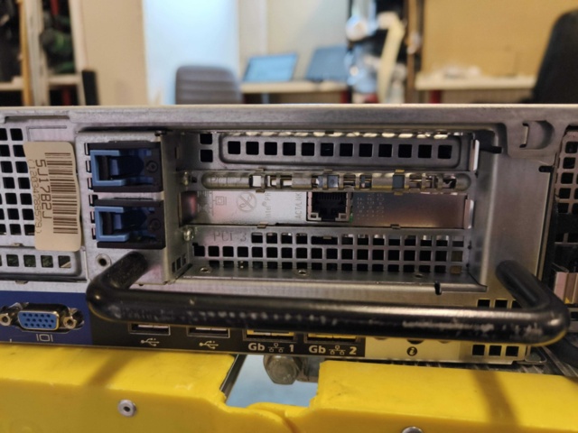 1128864-8 Dell PowerEdge EM801