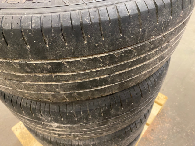 1143288-29 Dacia Logan Pick-Up -2010