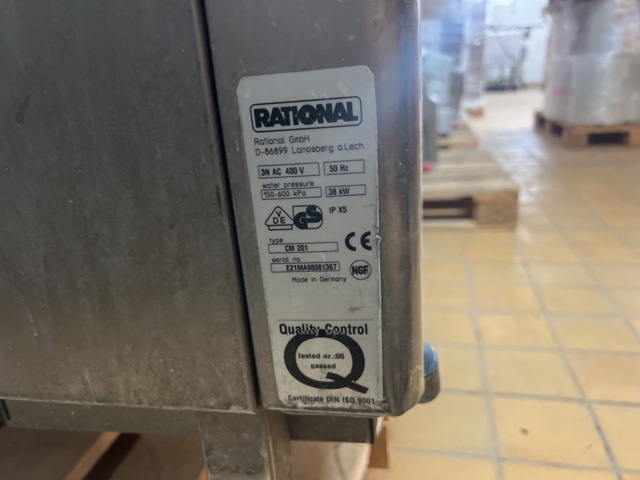 1117637-3 Restaurant oven Rational CM 201