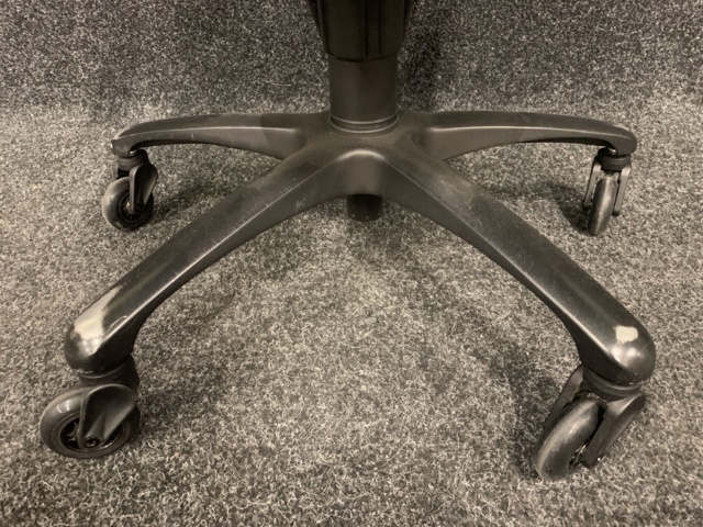 1141965-6 Office chair Rabami 830