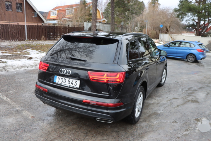 1127191-51 Audi Q7 3.0 TDI V6 Ultra Quattro TipTronic -18 7-seater "Updated info"