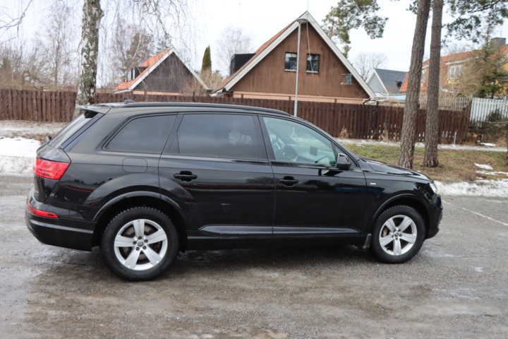 1127191-57 Audi Q7 3.0 TDI V6 Ultra Quattro TipTronic -18 7-seater "Updated info"
