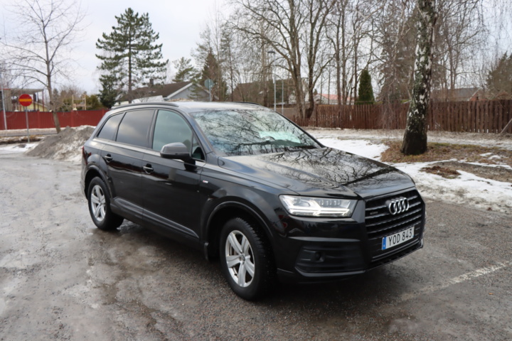 1127191-76 Audi Q7 3.0 TDI V6 Ultra Quattro TipTronic -18 7-seater "Updated info"