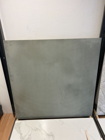 1143867-1 Granitkeramik Milano, 57m2