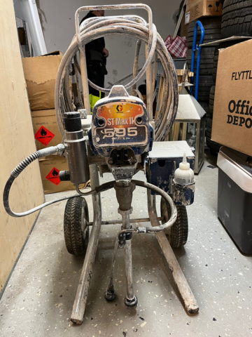 1039805-2 Paint sprayer graco ST MAX ii 595
