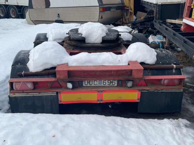 1110353-4 SH Dolly Trailer FM12 6X2