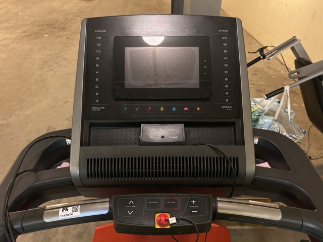 1143874-5 Treadmill Freemotion Reflex T