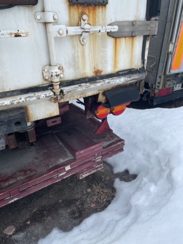 1110356-5 SCHMITZ SKO24/L1 3.5 Trailer with opening bar side