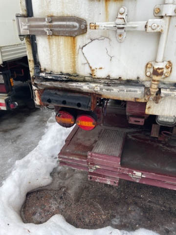 1110356-6 SCHMITZ SKO24/L1 3.5 Trailer with opening bar side