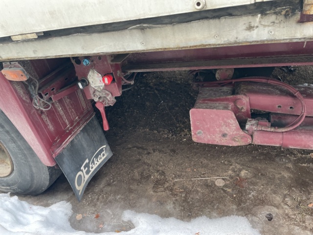 1110356-11 SCHMITZ SKO24/L1 3.5 Trailer with opening bar side