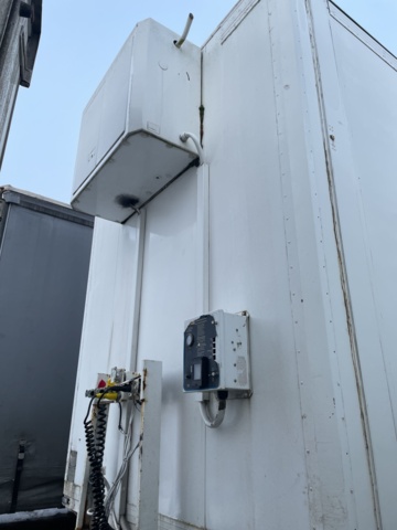 1110356-23 SCHMITZ SKO24/L1 3.5 Trailer with opening bar side