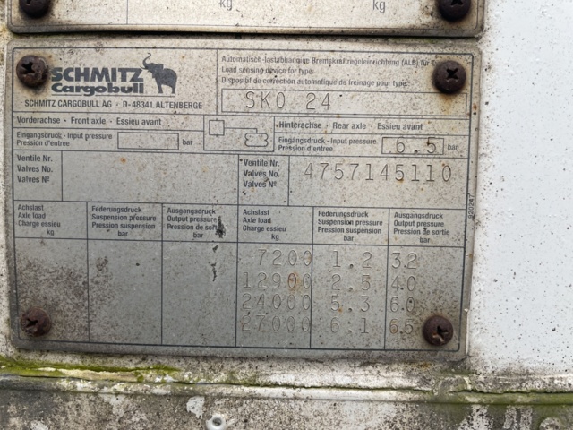 1110356-50 SCHMITZ SKO24/L1 3.5 Trailer with opening bar side