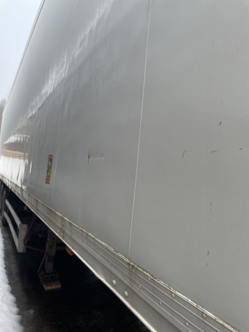 1110356-29 SCHMITZ SKO24/L1 3.5 Trailer with opening bar side