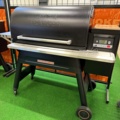 881156-4 Traeger Pellet grill Timberline 1300