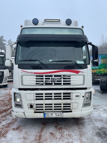 1110359-6 VOLVO FM 380 4X2 Tractor