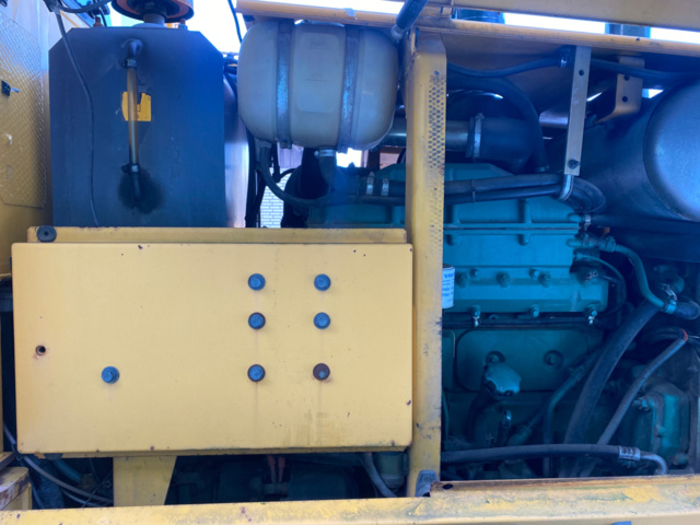 1143290-48 Volvo L70C -1998